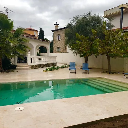 Carmanco 101 엠푸리아브라바