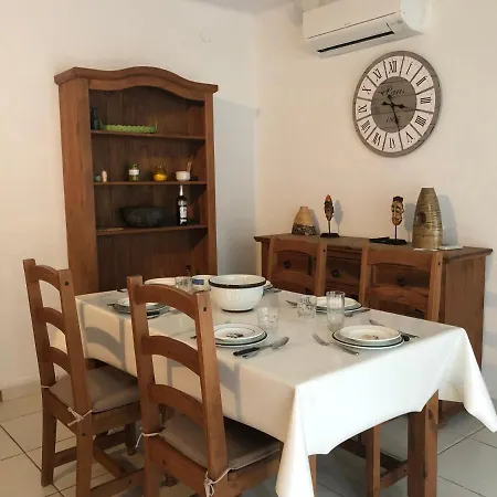 Carmanco 101 Villa Empuriabrava